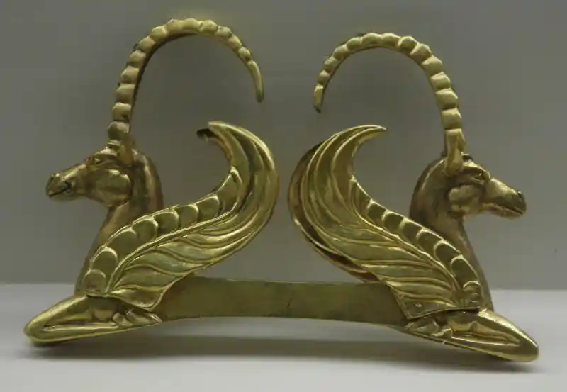 Protoma of horned and winged horses